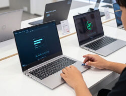 Daftar Laptop SSD 512GB Termurah untuk Booting Super Cepat