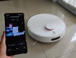 Review Gadget Singkat Robot Vacuum Pintar dengan Navigasi Otomatis dan Self-Charging